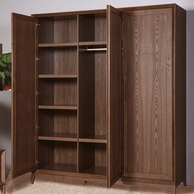 Шкаф Modena 3-х дверный без зеркал, орех Мокко