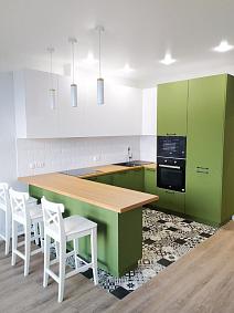 Кухня в зелёном цвете
