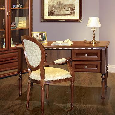 Стол письменный бестумбовый малый Joconda орех