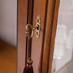 Шкаф для книг двухдверный стекло Lorenzo вишня