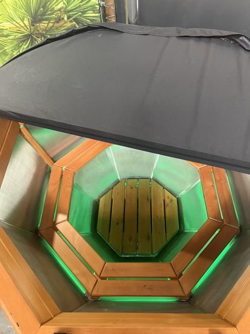 Банный чан из нержавеющей стали ⌀2000 мм на подставке с ветрозащитой и печью СТЗ