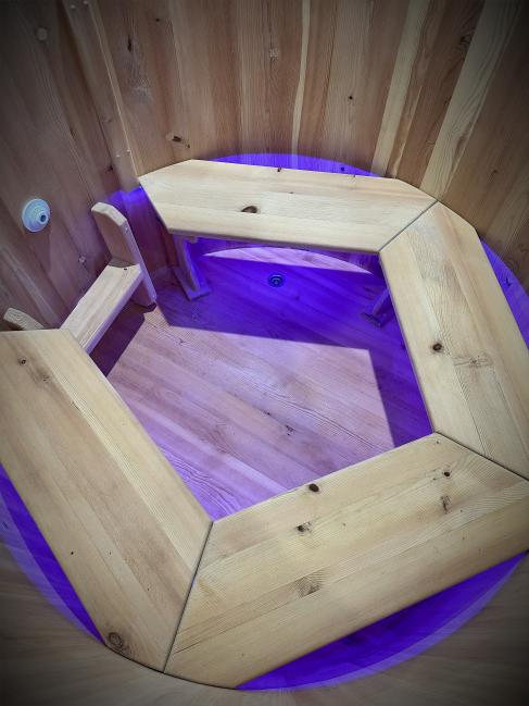 Фурако круглая из кедра с внешней дровяной печью 