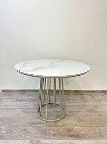 Особенный стол ROSE 