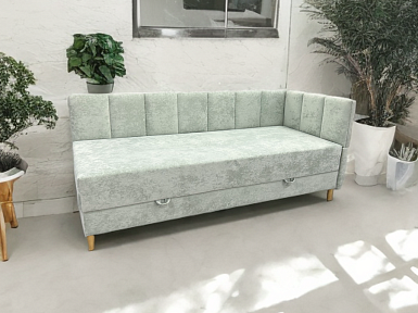 Тахта со встроенным матрасом